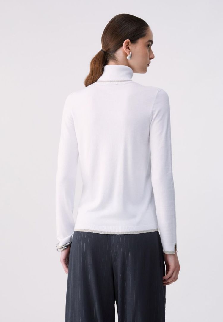 MAGLIA CHIUSA BASIC FIT BIANCO LANA