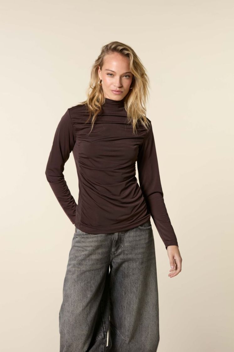 HIGH NECK TOP GATHERING BROWN
