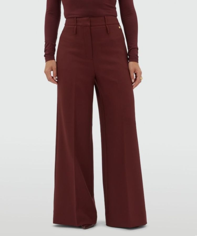 SKY BURGUNDY