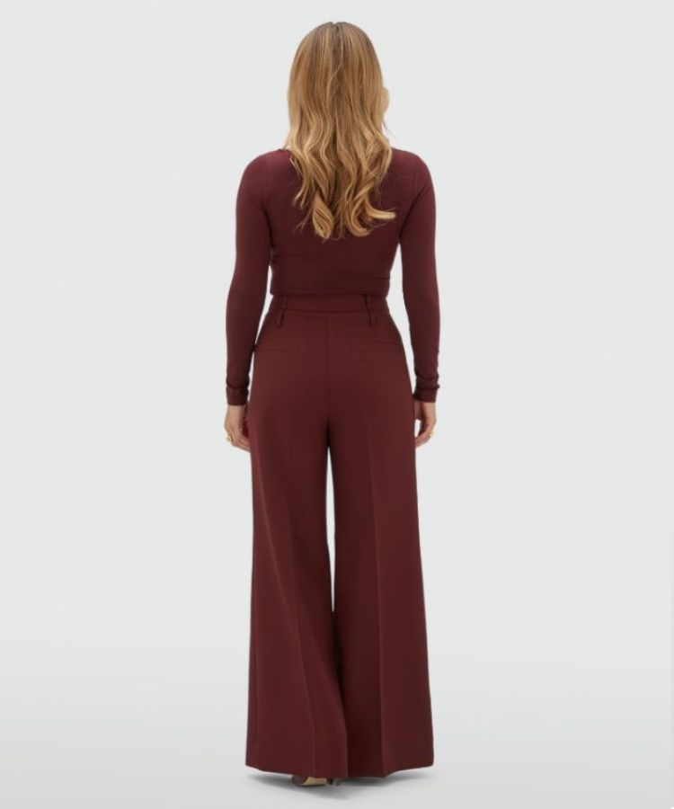 SKY BURGUNDY