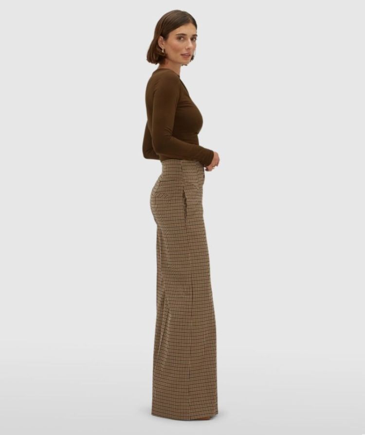 PETRA BROWN CHECK