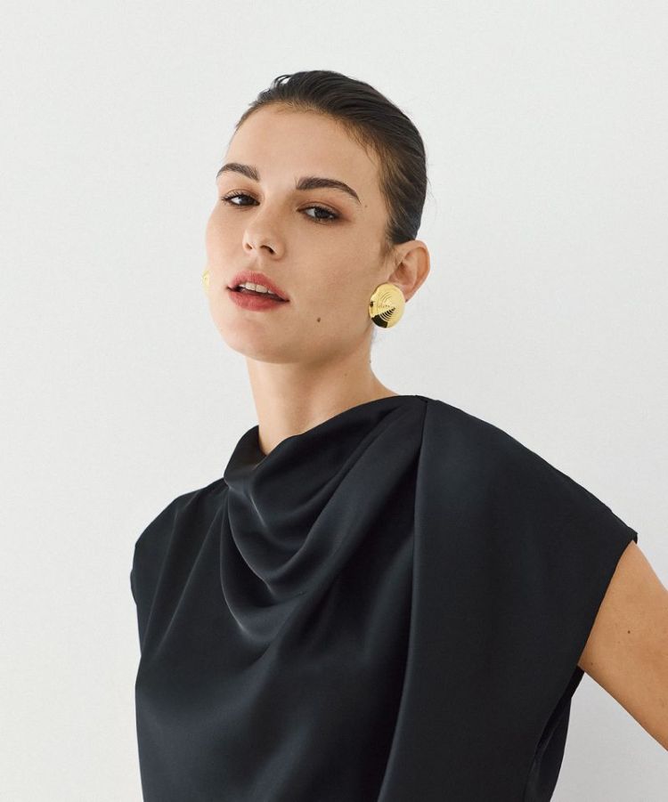 TOP DRAPED NECKLINE BLACK  