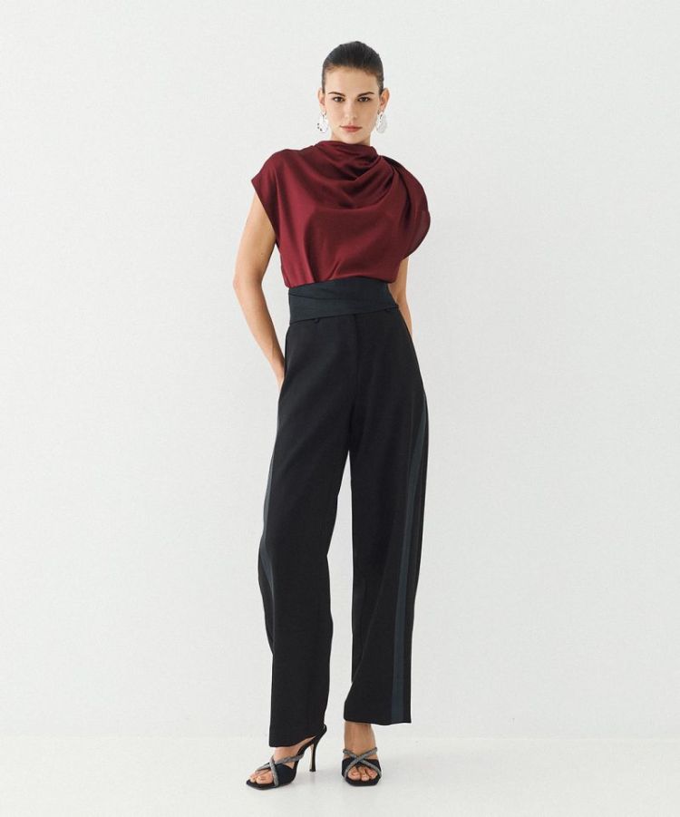 TOP DRAPED NECKLINE BORDEAUX
