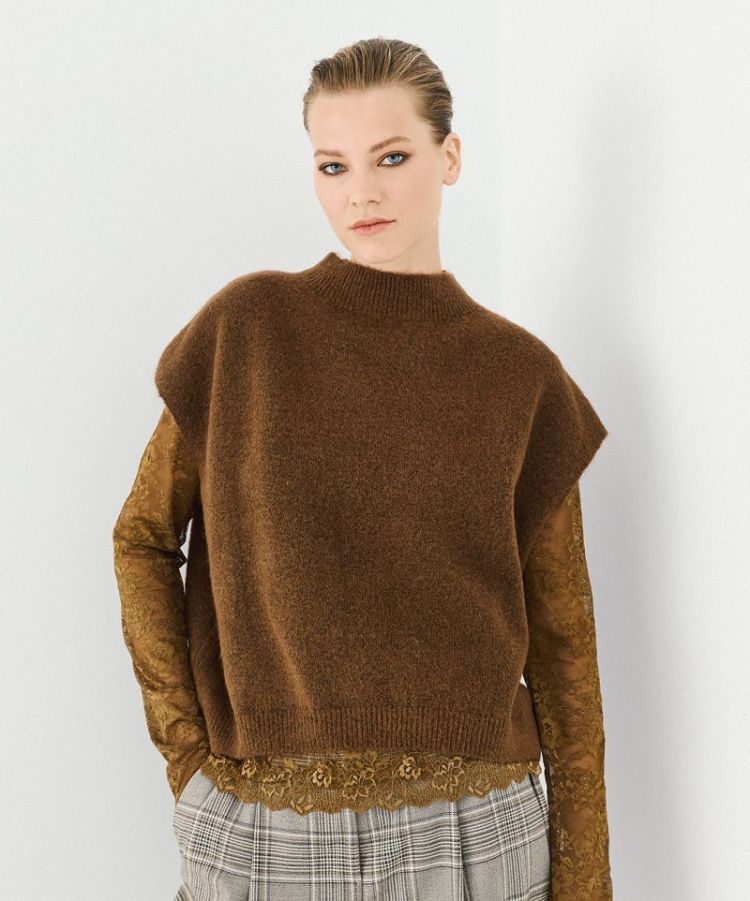 PULL LACE COFFEE