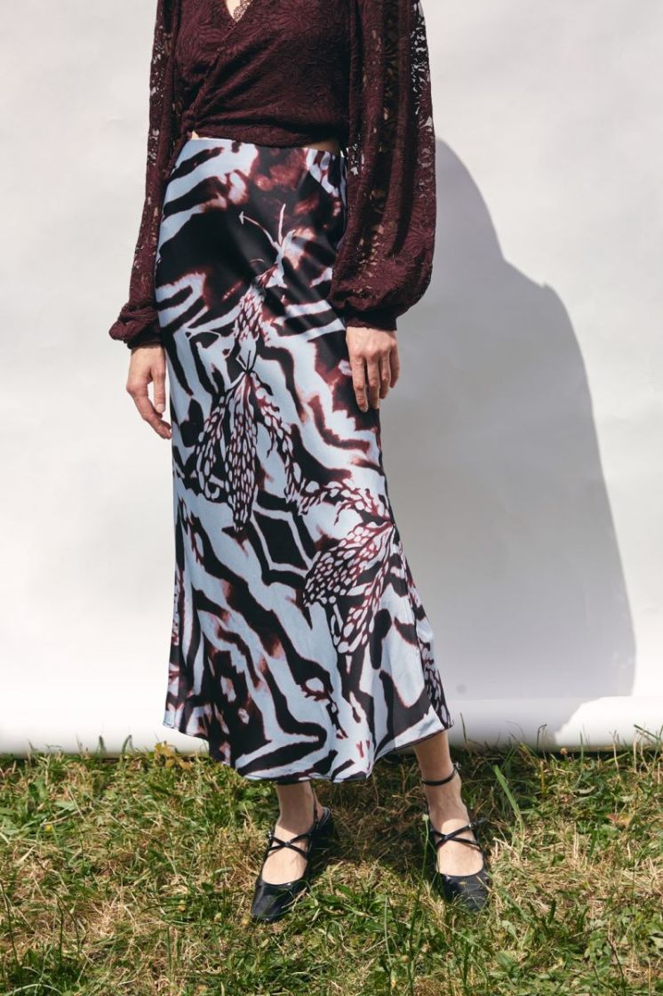 MIDI SKIRT BLUE PRINT