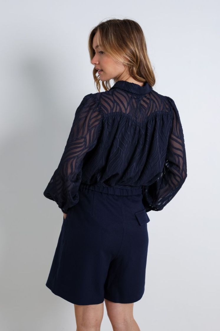 BLOUSE DETAIL BLUE
