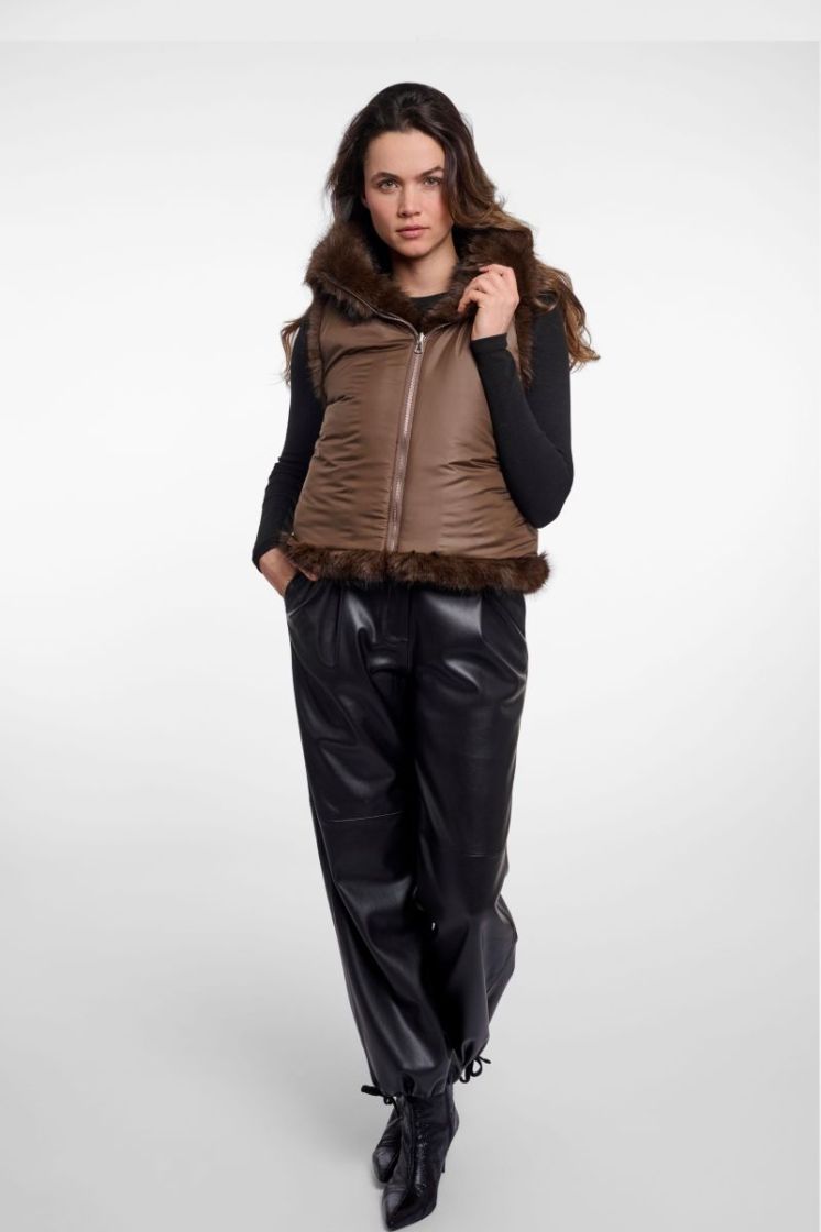 WAISTCOAT FAUX FUR DARK BROWN